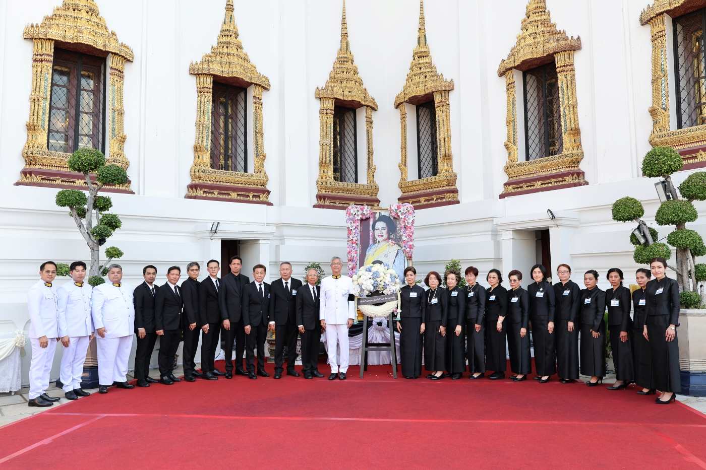 OCEAN LIFE ไทยสมุทรประกันชีวิต ร่วมเป็นเจ้าภาพบำเพ็ญกุศล